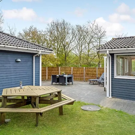 Pet Friendly In With Kitchen * Hemmet
